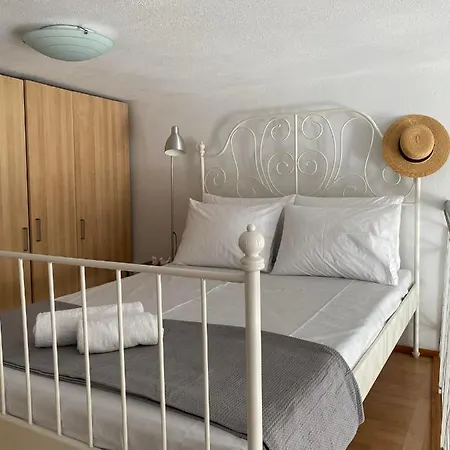 Sofia's Sweet Apartment